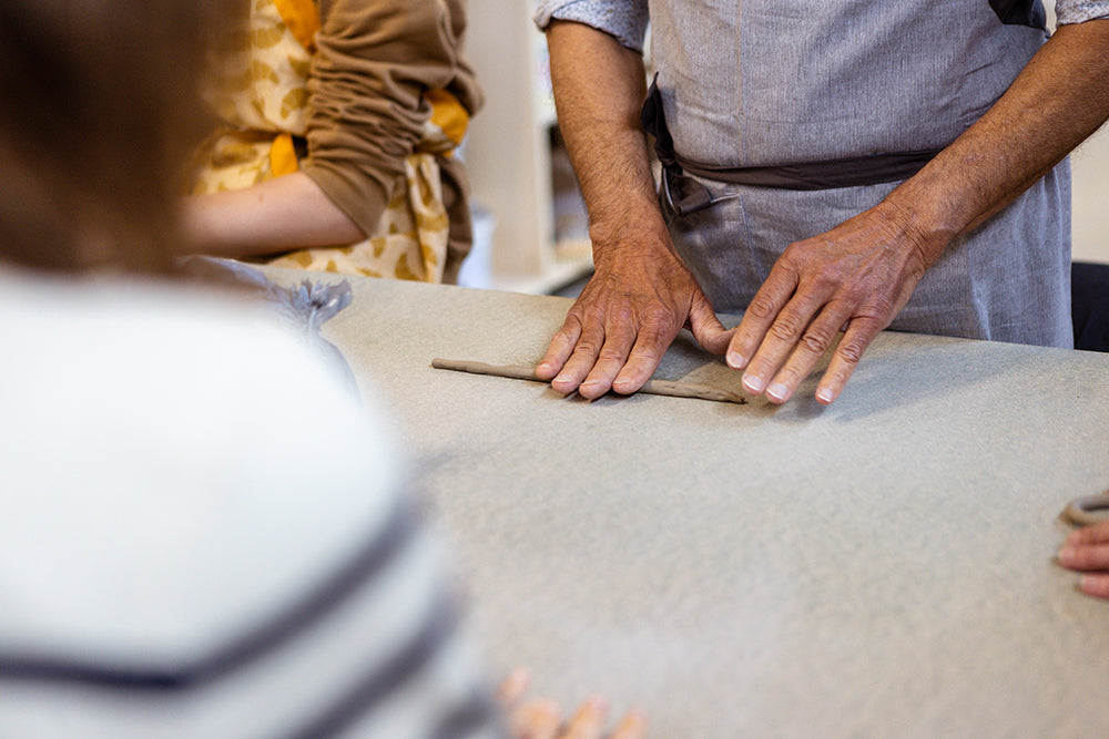 Cours hebdomadaire de modelage céramique - Adulte - Trimestre