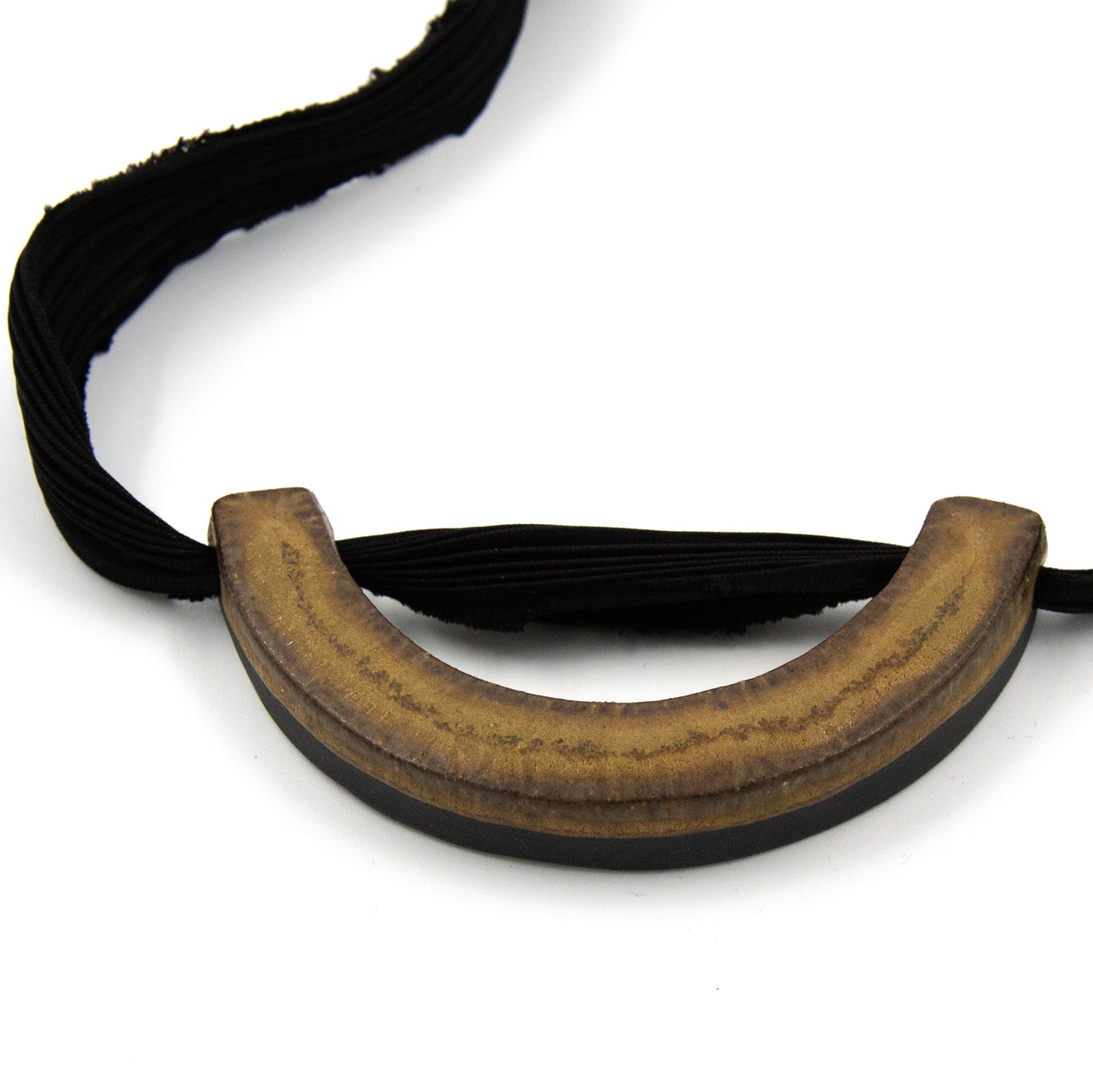 Collier Gaïa - porcelaine et soie Shibori