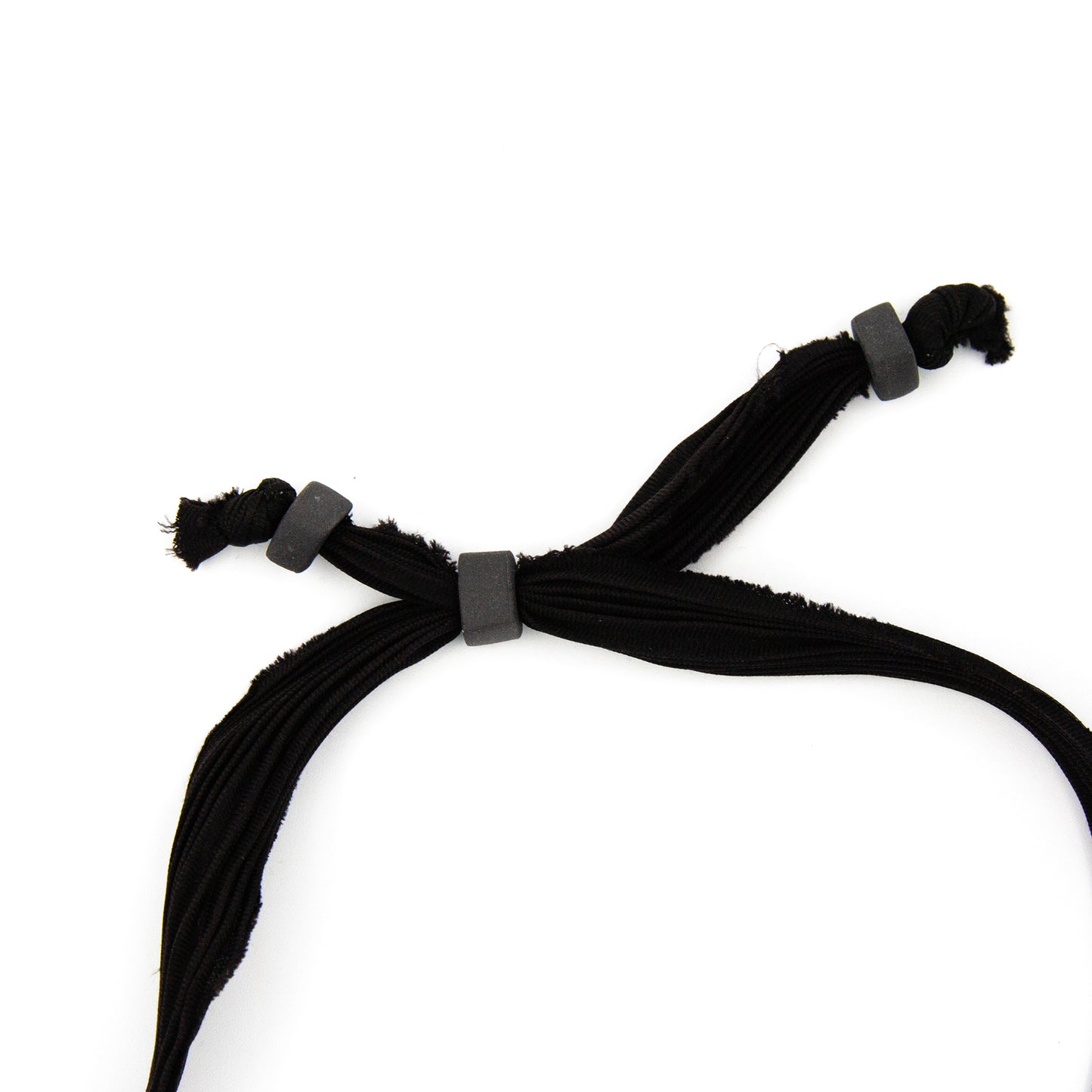 Collier Gaïa - porcelaine et soie Shibori