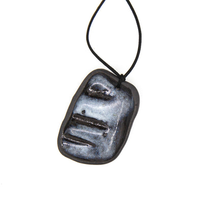Pendentif Nyx - Porcelaine noire