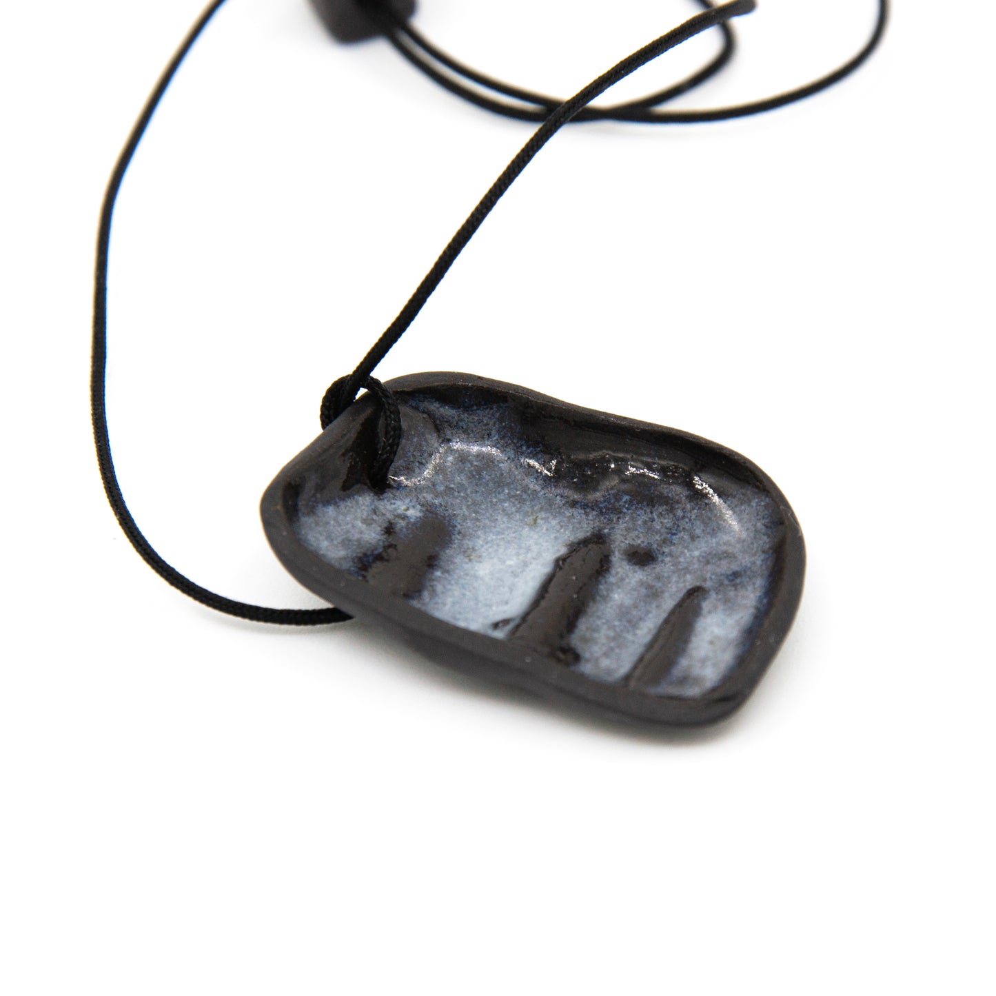 Pendentif Nyx - Porcelaine noire